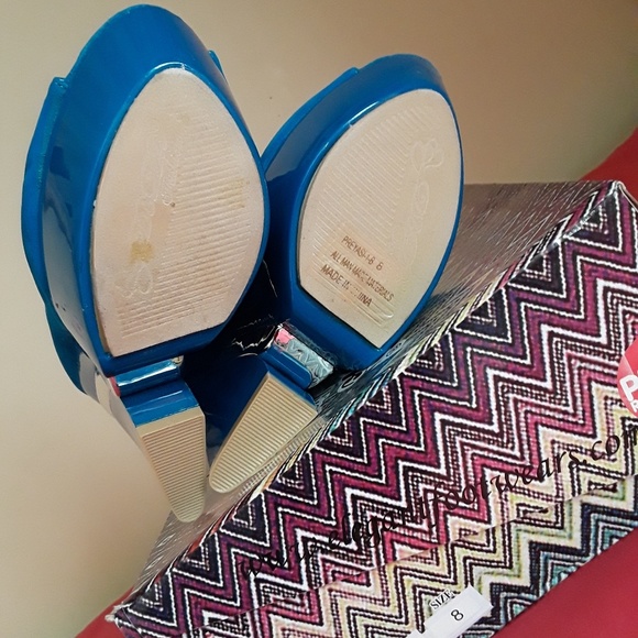 Women's DbDk Heels Suede Gold Size 8 - Picture 8 of 8